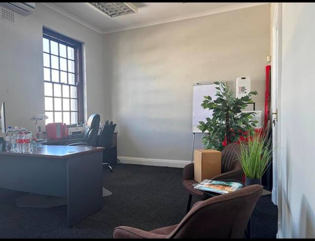 OFFICE PROPERTY TO RENT IN SOMERSET WEST CENTRAL